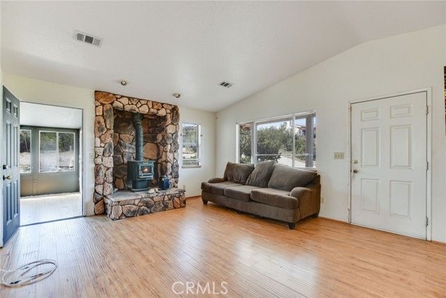 2929 Snow Line, Pinon Hills, CA 92372