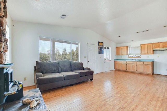 2929 Snow Line, Pinon Hills, CA 92372