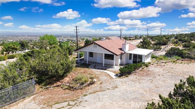 2929 Snow Line, Pinon Hills, CA 92372