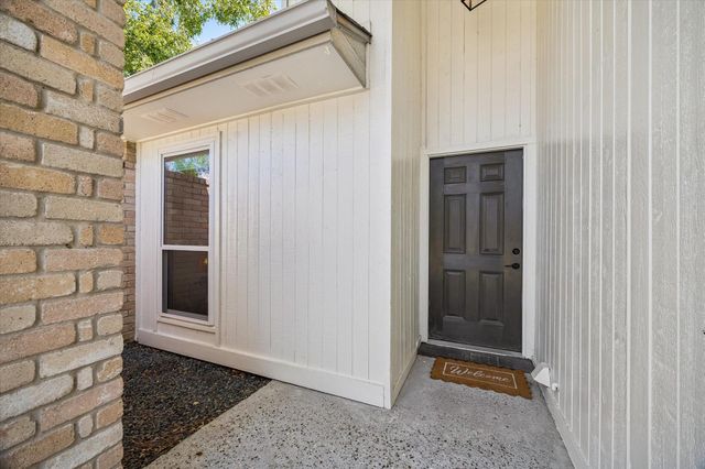 26739 Cypresswood Drive, Spring, TX 77373