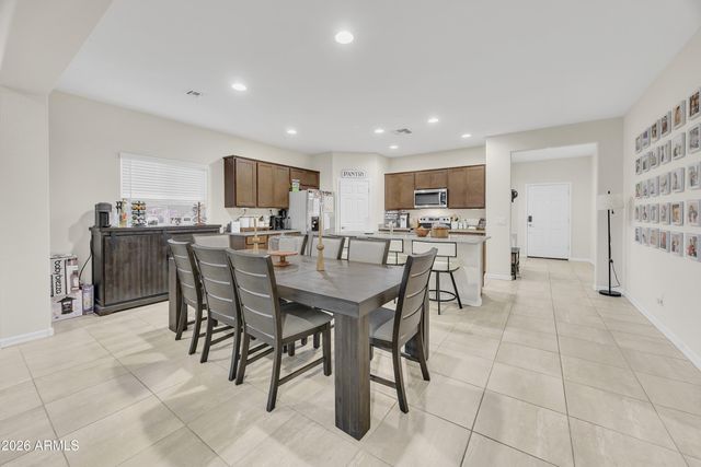 17848 W Getty Drive, Goodyear, AZ 85338