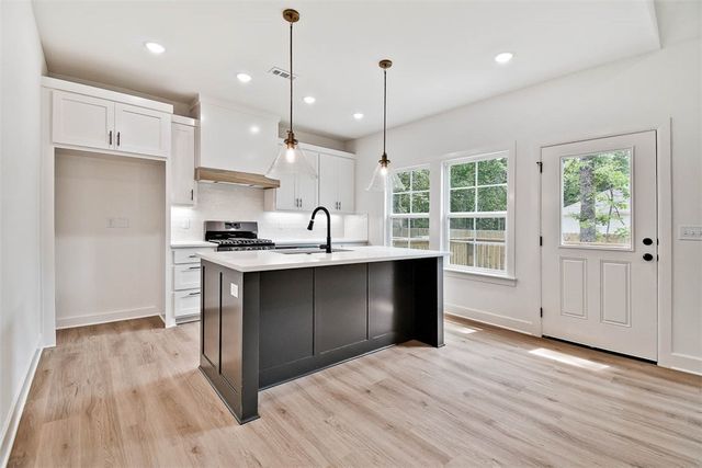 33 Bedford Lane, Bella Vista, AR 72714