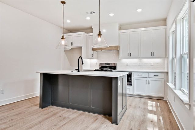 33 Bedford Lane, Bella Vista, AR 72714