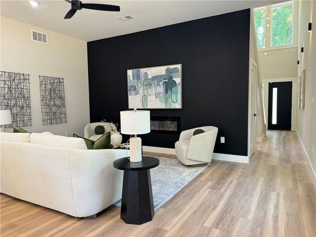 1318 Pine Avenue, Atlanta, GA 30344