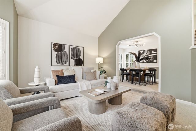 23928 SE 42nd Place, Sammamish, WA 98029