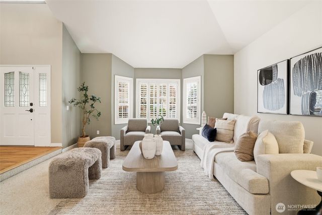 23928 SE 42nd Place, Sammamish, WA 98029