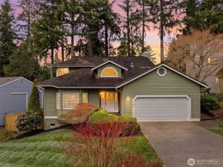 23928 SE 42nd Place, Sammamish, WA 98029