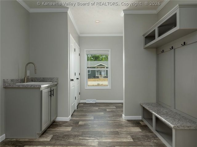 35 Cooper Way, Scott Depot, WV 25560