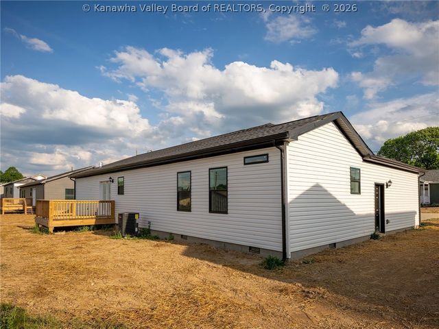 35 Cooper Way, Scott Depot, WV 25560