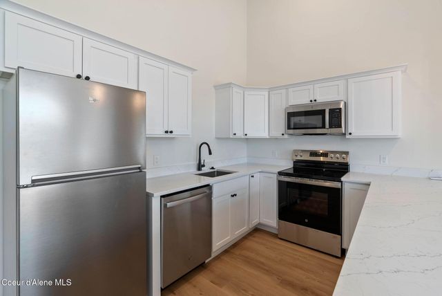 3494 N Blaze Loop, Post Falls, ID 83854