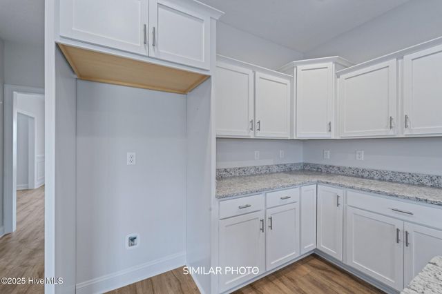 800 Maritime Way, Jacksonville, NC 28546