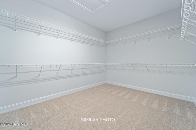 800 Maritime Way, Jacksonville, NC 28546