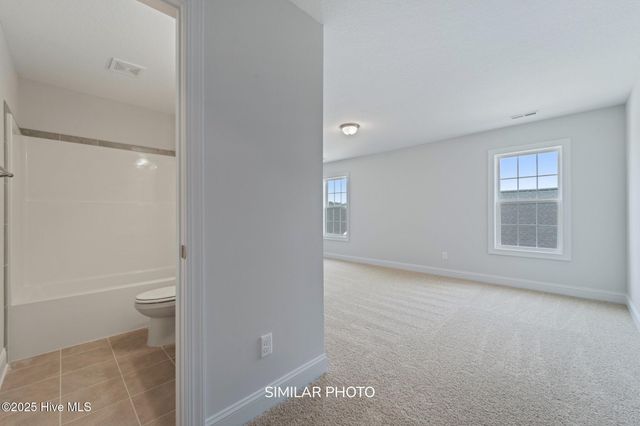 800 Maritime Way, Jacksonville, NC 28546