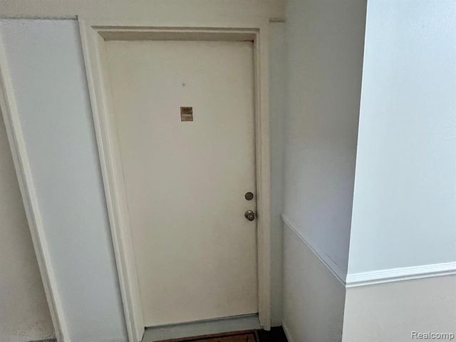 23025 Liberty Street 13, Saint Clair Shores, MI 48080
