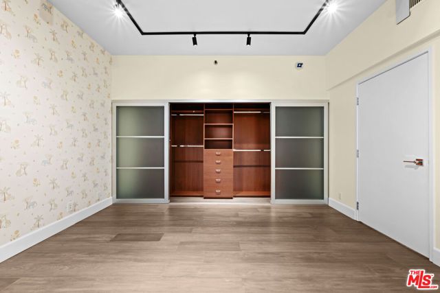 10445 Wilshire Boulevard 1204, Los Angeles, CA 90024