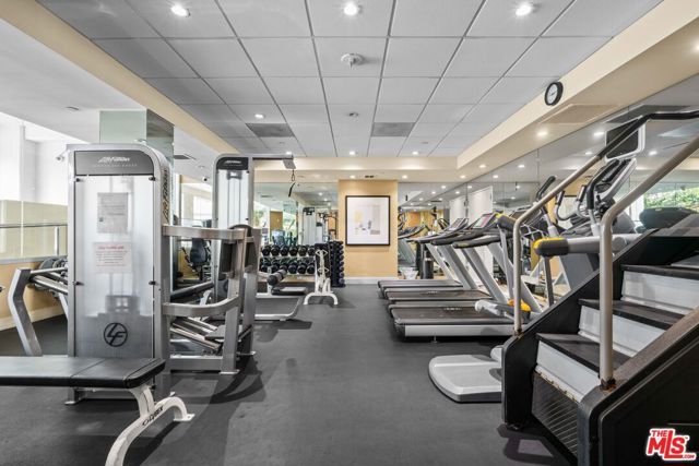 10445 Wilshire Boulevard 1204, Los Angeles, CA 90024