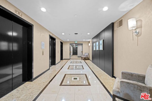 10445 Wilshire Boulevard 1204, Los Angeles, CA 90024