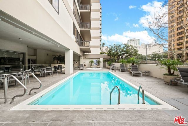 10445 Wilshire Boulevard 1204, Los Angeles, CA 90024