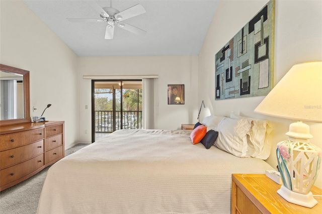 1633 BOATHOUSE CIRCLE 232, Sarasota, FL 34231