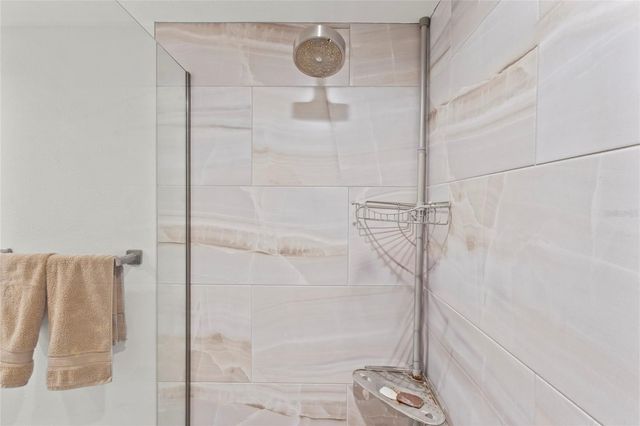 1633 BOATHOUSE CIRCLE 232, Sarasota, FL 34231