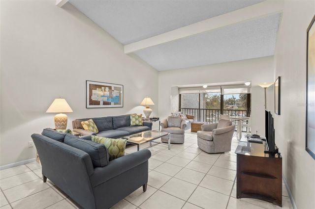 1633 BOATHOUSE CIRCLE 232, Sarasota, FL 34231