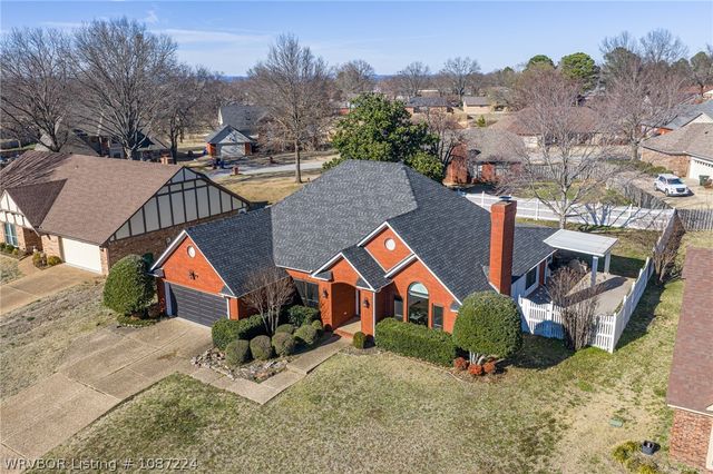 2305 Brigadoon Drive, Fort Smith, AR 72908