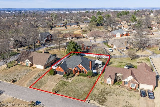 2305 Brigadoon Drive, Fort Smith, AR 72908