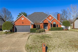 2305 Brigadoon Drive, Fort Smith, AR 72908