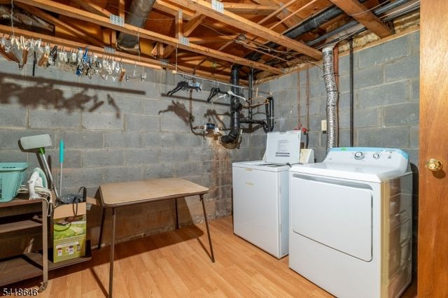 5 Lily Ct, Edison Twp., NJ 08820