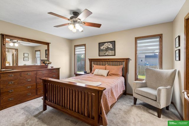 3209 Applewood Drive, Fremont, NE 68025