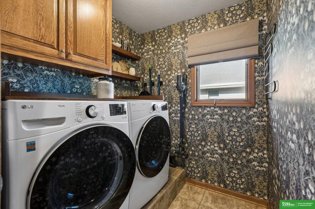 3209 Applewood Drive, Fremont, NE 68025