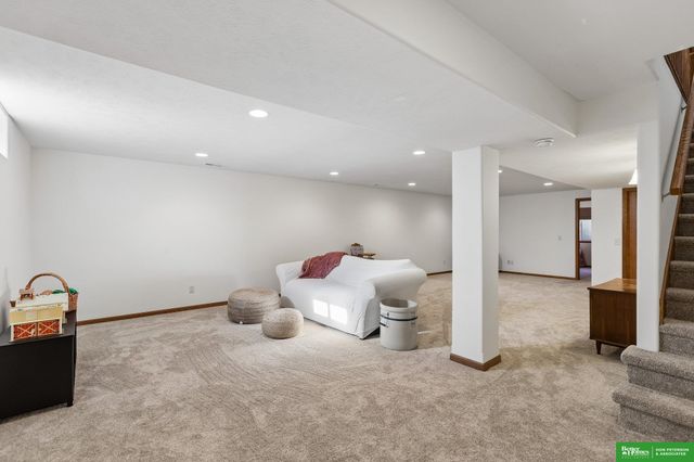 3209 Applewood Drive, Fremont, NE 68025