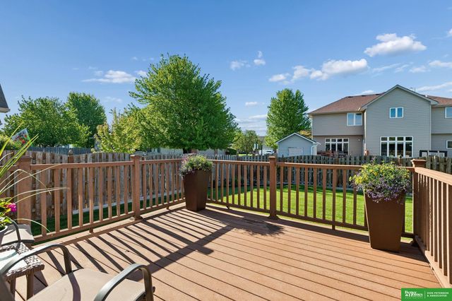 3209 Applewood Drive, Fremont, NE 68025