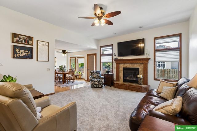 3209 Applewood Drive, Fremont, NE 68025