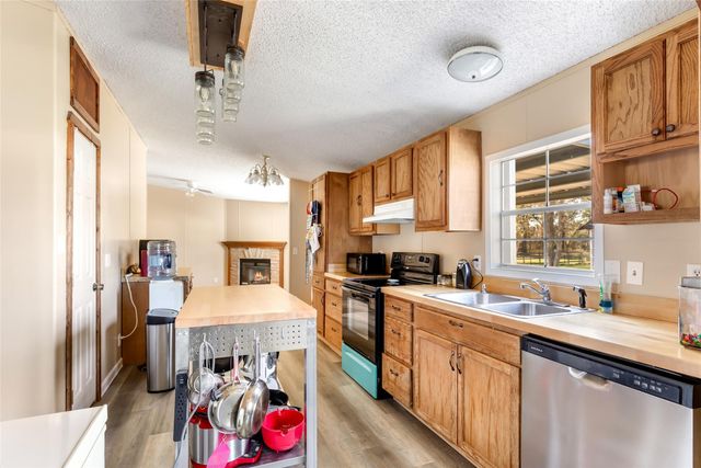 2129 County Road 676, Dayton, TX 77535