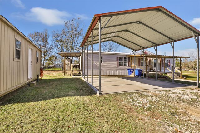 2129 County Road 676, Dayton, TX 77535