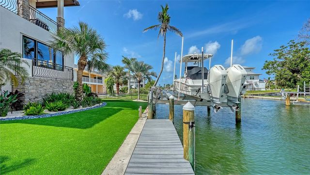 795 MARBURY LANE, Longboat Key, FL 34228