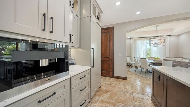 795 MARBURY LANE, Longboat Key, FL 34228