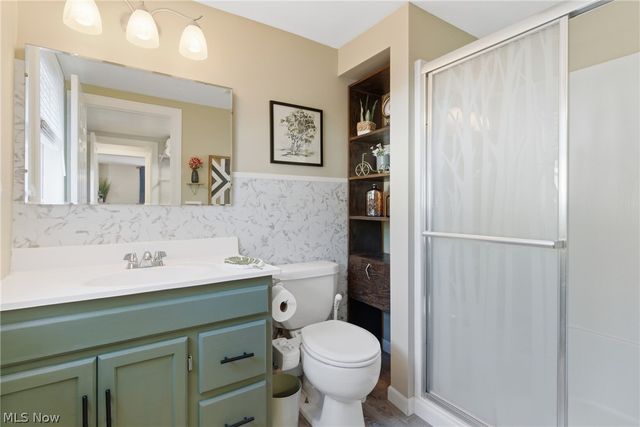3674 Stoer Road, Shaker Heights, OH 44122