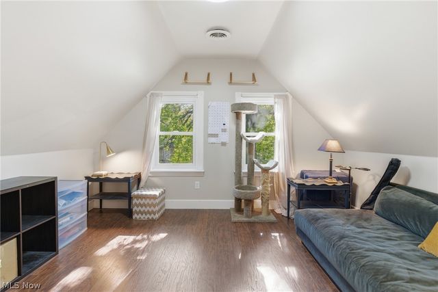 3674 Stoer Road, Shaker Heights, OH 44122
