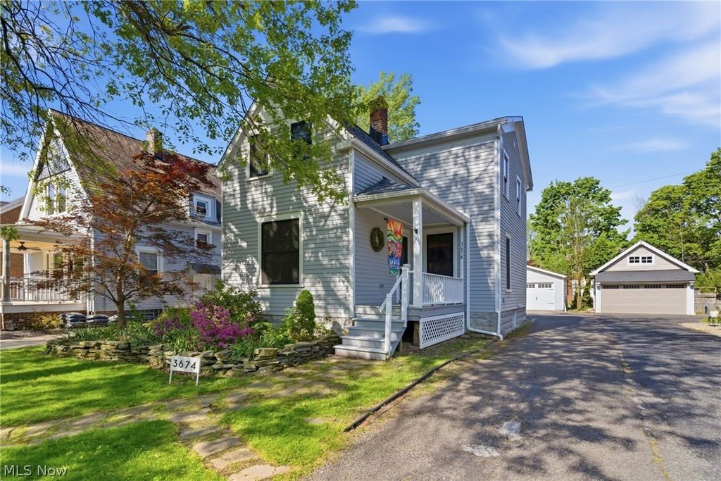 3674 Stoer Road, Shaker Heights, OH 44122