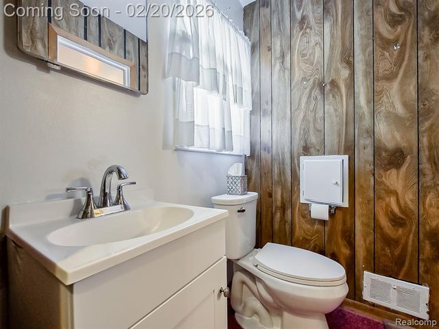 22604 Fargo Street, Detroit, MI 48219