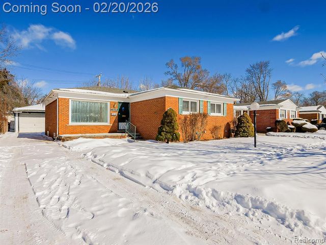 22604 Fargo Street, Detroit, MI 48219