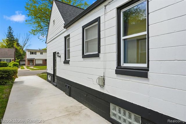 11338 Memorial Street, Detroit, MI 48227