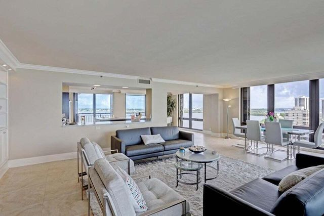 5380 N Ocean Drive 11j, Riviera Beach, FL 33404