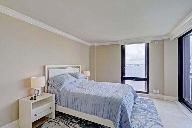 5380 N Ocean Drive 11j, Riviera Beach, FL 33404