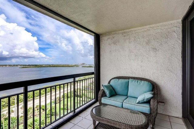 5380 N Ocean Drive 11j, Riviera Beach, FL 33404