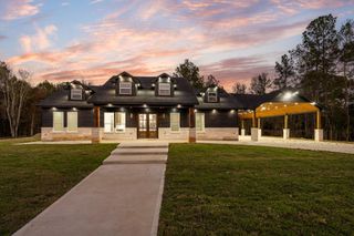 2199 County Road 301 N, Dayton, TX 77535