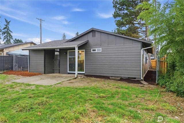 5921 E Portland Avenue, Tacoma, WA 98404