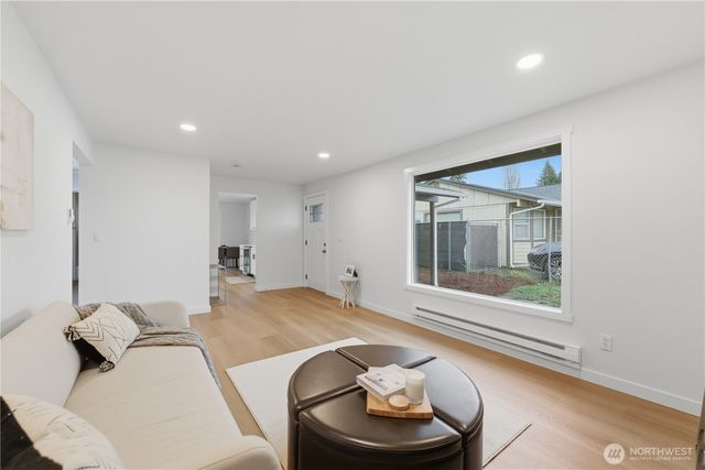 5921 E Portland Avenue, Tacoma, WA 98404